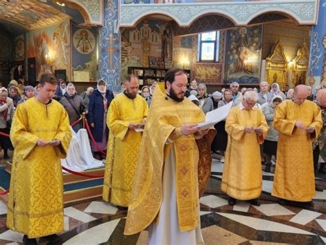 Организация обедни и панихиды